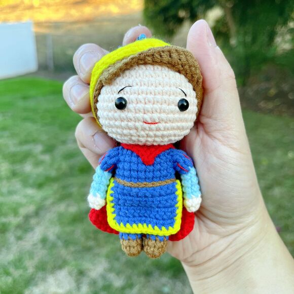 Snow White & Prince Crochet Keychain Set | Amigurumi Couple Bag Charms - Picture 3 of 10